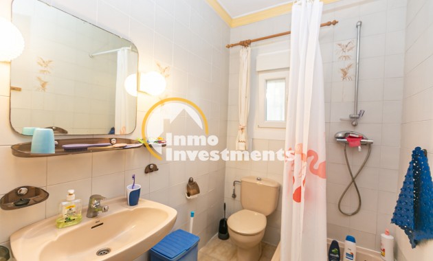 Resale - Villa - La Florida