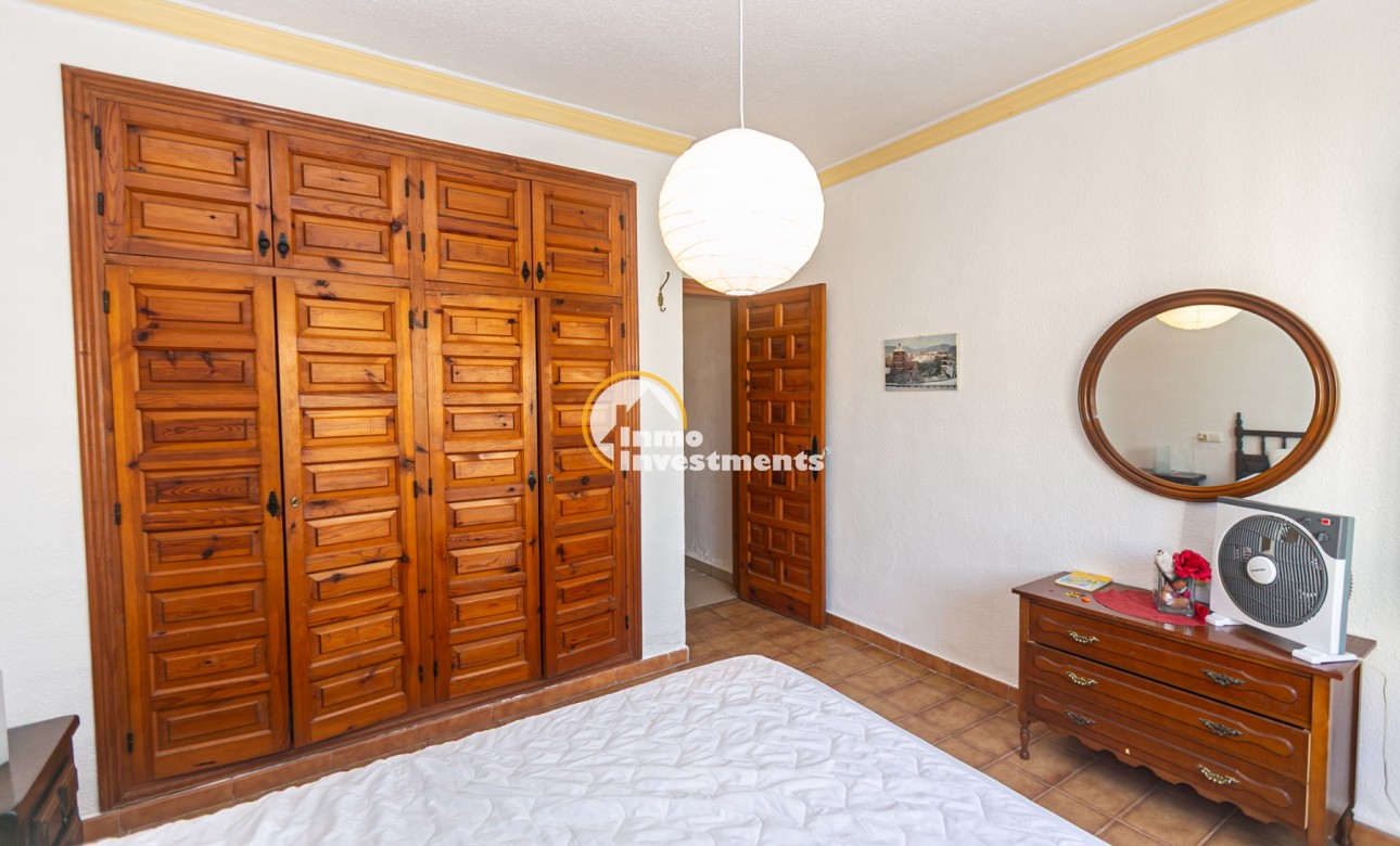 Resale - Villa - La Florida