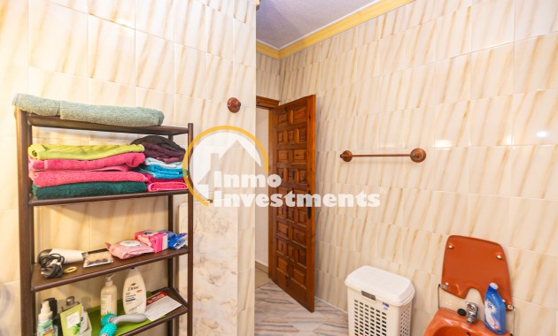 Resale - Villa - La Florida