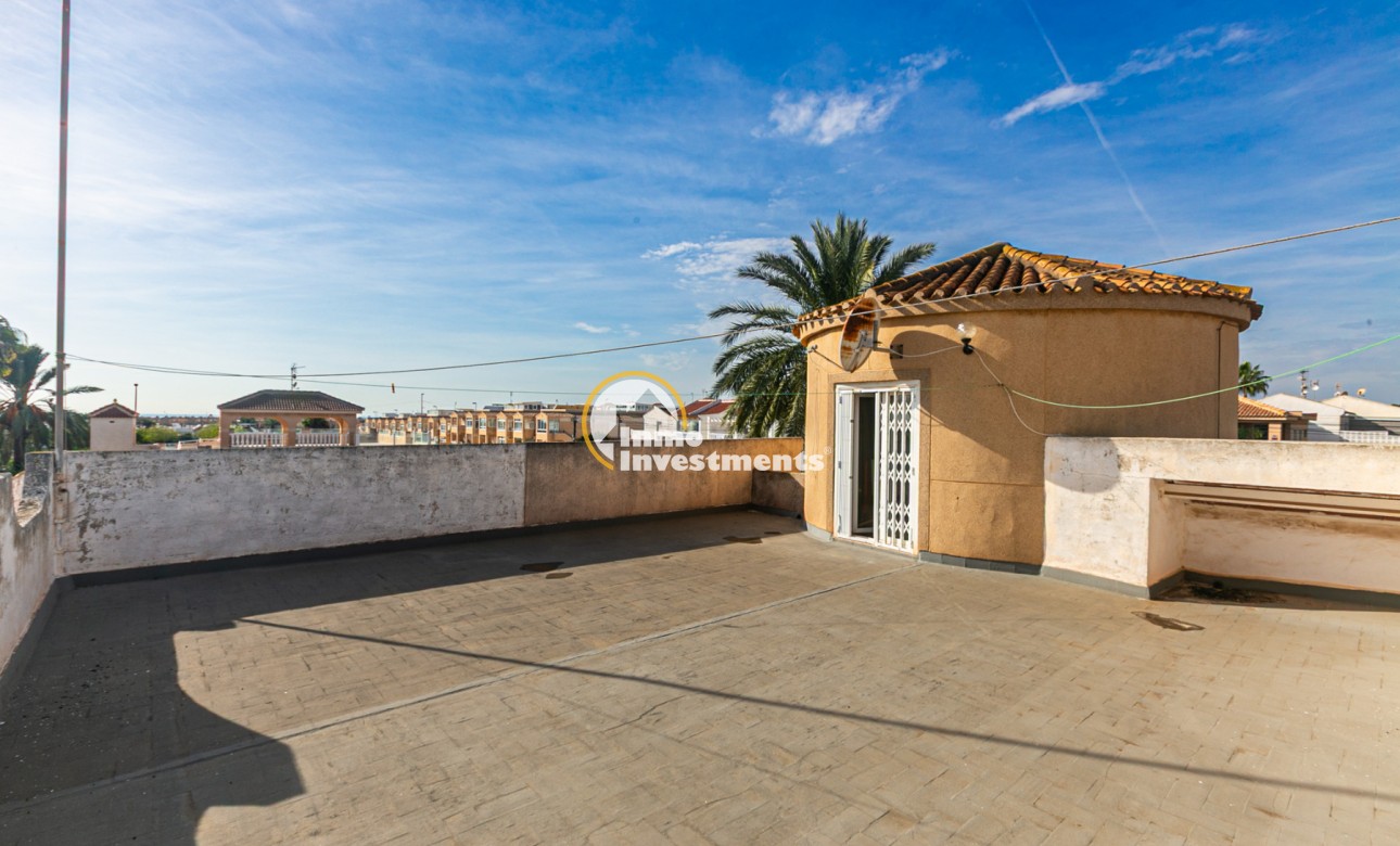Resale - Villa - La Florida