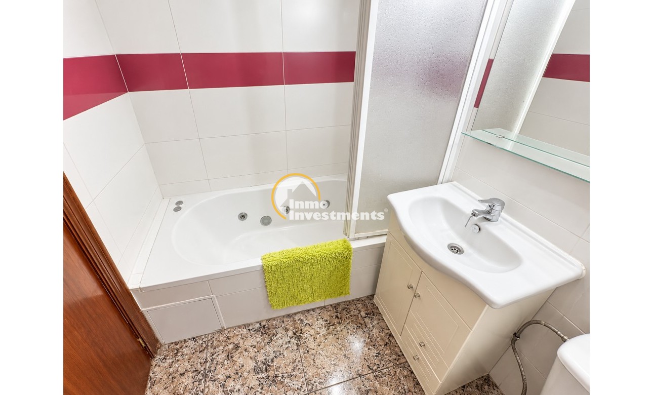 Gebrauchtimmobilien - Apartment - Torrevieja - Playa de los Naufragos
