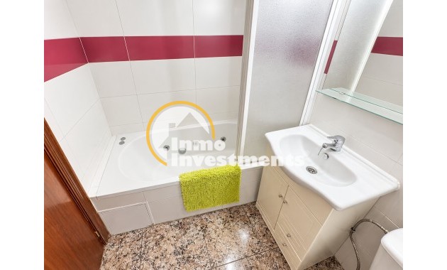 Gebrauchtimmobilien - Apartment - Torrevieja - Playa de los Naufragos