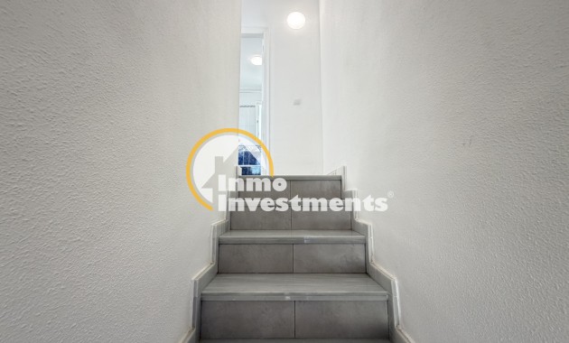 Reventa - Chalet adosado - Villamartin - Bosque de las Lomas 