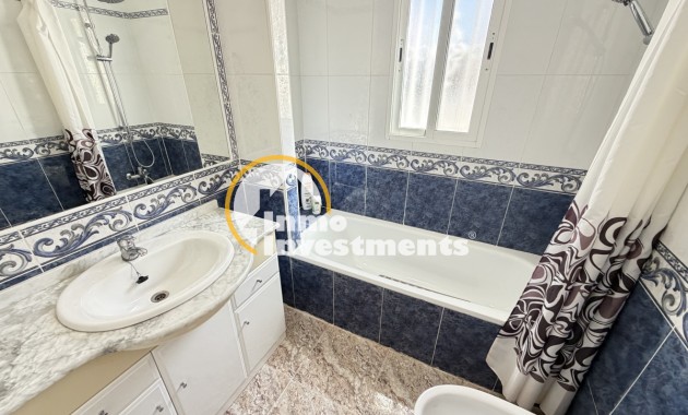 Reventa - Chalet adosado - Villamartin - Bosque de las Lomas 
