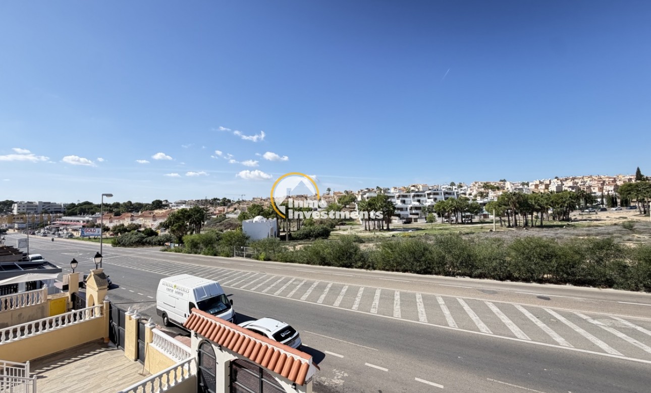 Reventa - Chalet adosado - Villamartin - Bosque de las Lomas 