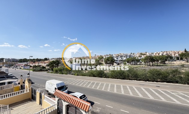 Reventa - Chalet adosado - Villamartin - Bosque de las Lomas 