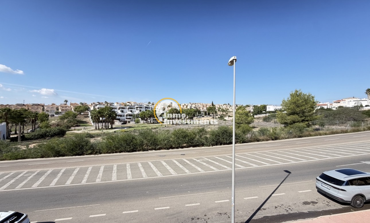 Reventa - Chalet adosado - Villamartin - Bosque de las Lomas 
