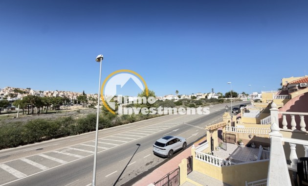 Reventa - Chalet adosado - Villamartin - Bosque de las Lomas 