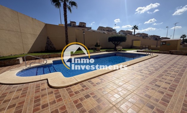 Reventa - Chalet adosado - Villamartin - Bosque de las Lomas 