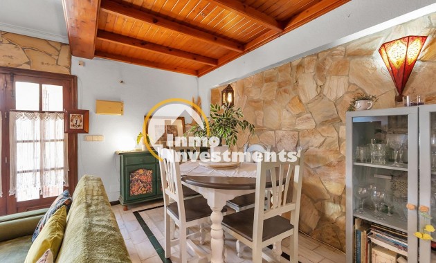 Reventa - Chalet independiente - Torrevieja - Cala de cabo cervera