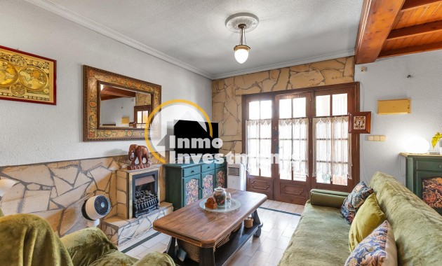 Reventa - Chalet independiente - Torrevieja - Cala de cabo cervera