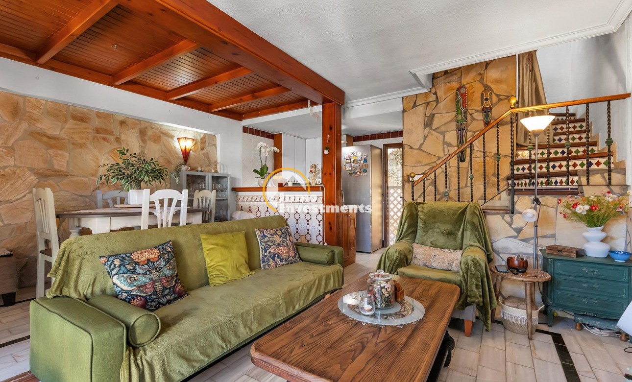 Reventa - Chalet independiente - Torrevieja - Cala de cabo cervera