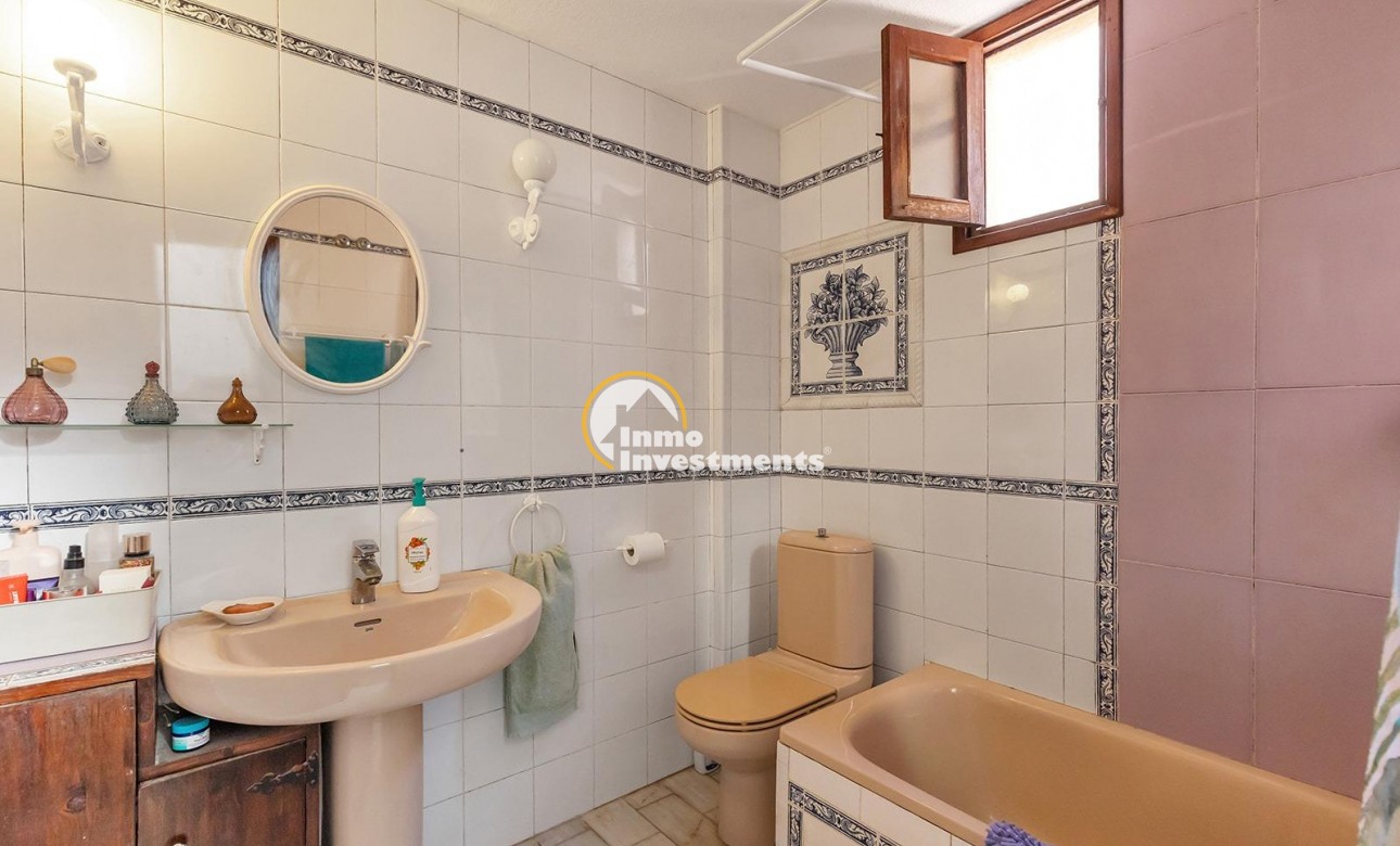 Reventa - Chalet independiente - Torrevieja - Cala de cabo cervera