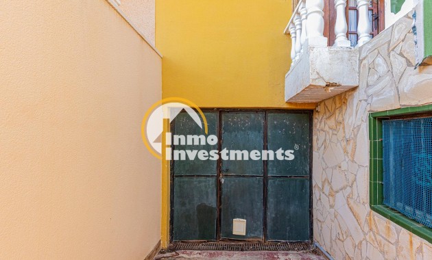 Reventa - Chalet independiente - Torrevieja - Cala de cabo cervera