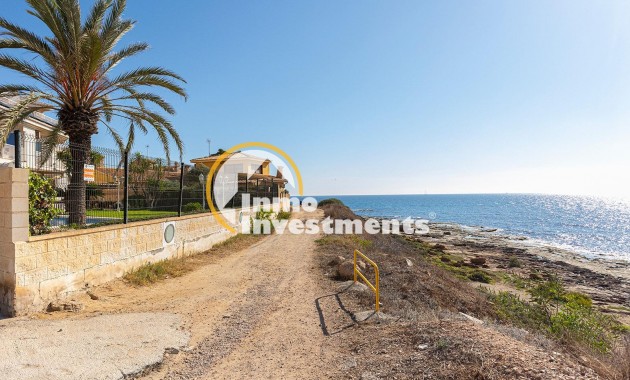 Reventa - Chalet independiente - Torrevieja - Cala de cabo cervera
