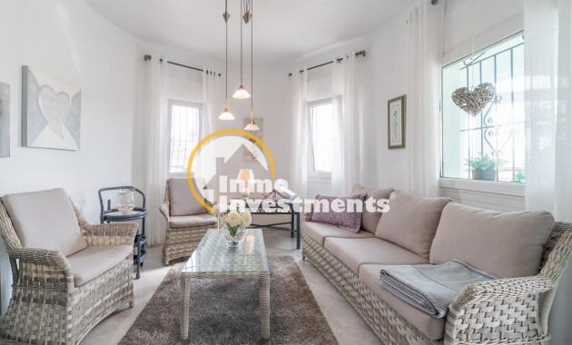 Reventa - Chalet independiente - Orihuela Costa - La Florida