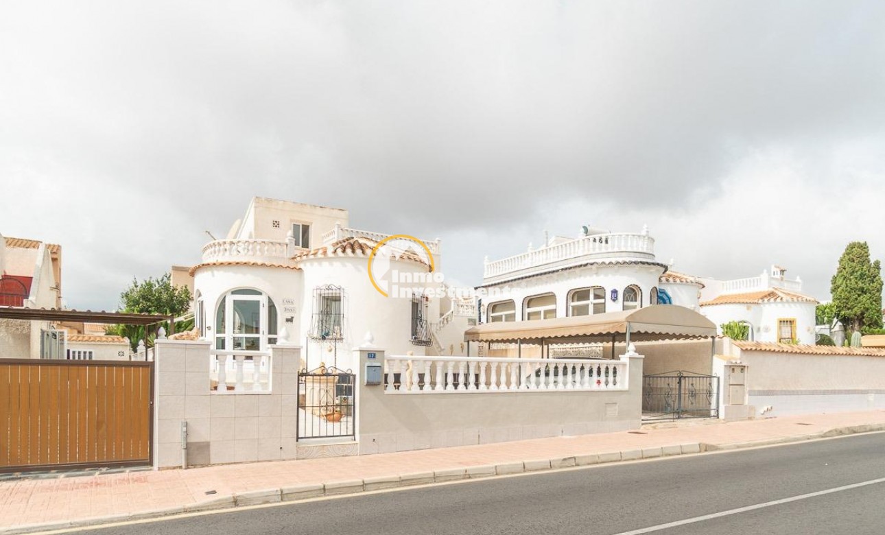 Reventa - Chalet independiente - Orihuela Costa - La Florida