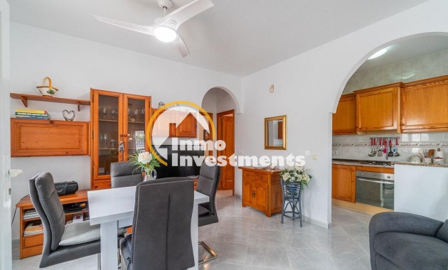 Reventa - Chalet independiente - Orihuela Costa - La Florida