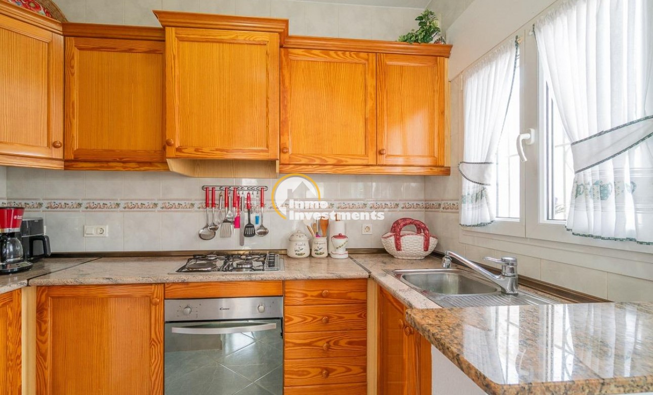 Reventa - Chalet independiente - Orihuela Costa - La Florida