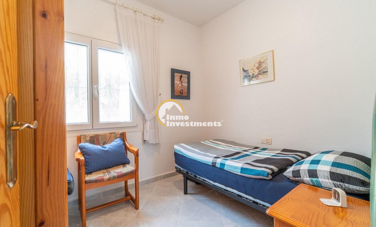 Reventa - Chalet independiente - Orihuela Costa - La Florida