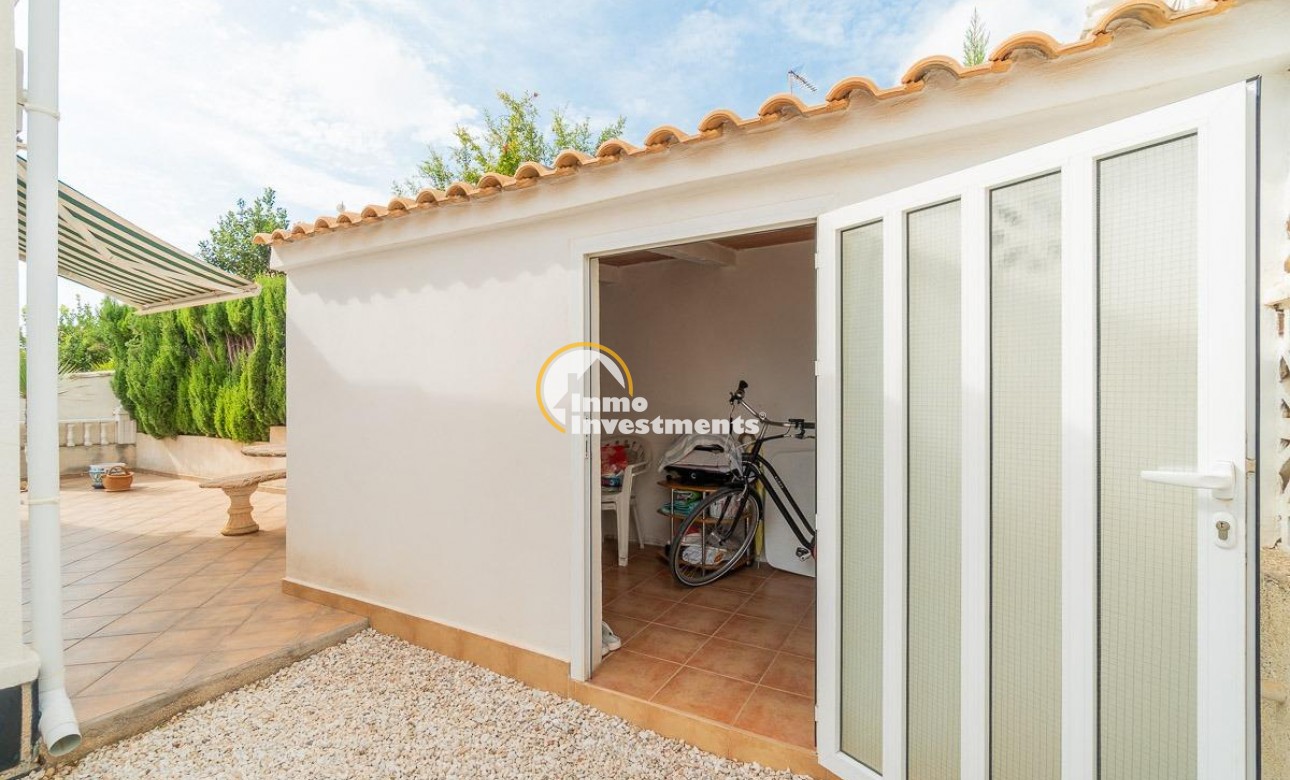 Reventa - Chalet independiente - Orihuela Costa - La Florida
