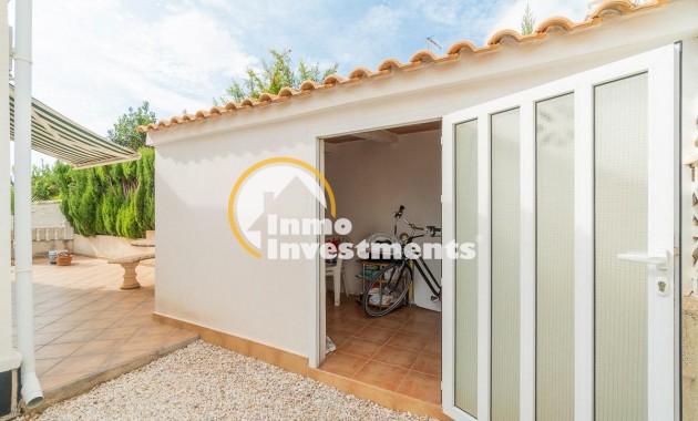 Reventa - Chalet independiente - Orihuela Costa - La Florida