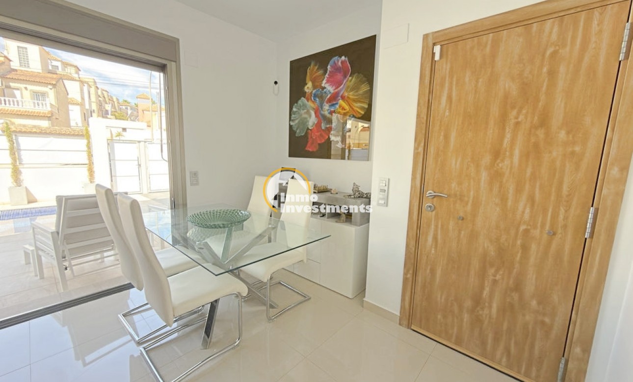 Revente privée - 3 Detached Villas - Villamartin - Blue Lagoon