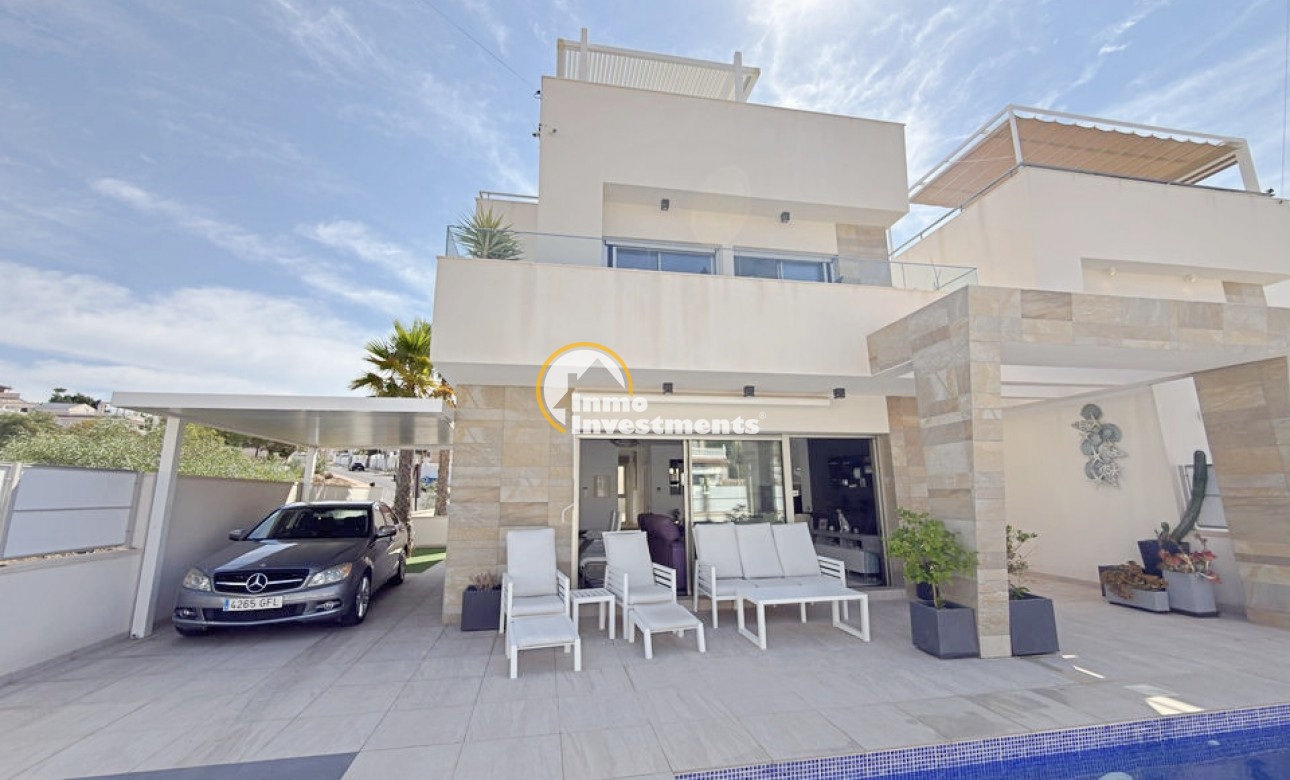Revente privée - 3 Detached Villas - Villamartin - Blue Lagoon