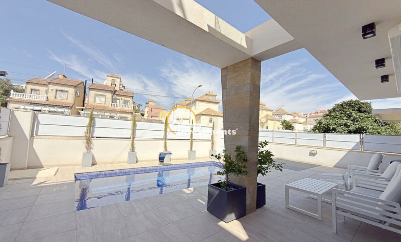 Revente privée - 3 Detached Villas - Villamartin - Blue Lagoon