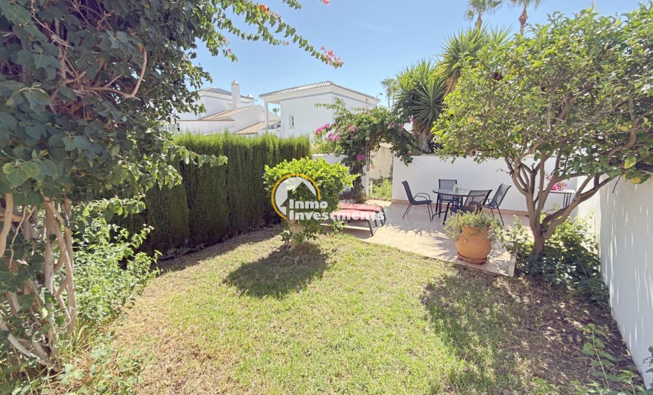 Reventa - Chalet adosado - Villamartin - Verdemar