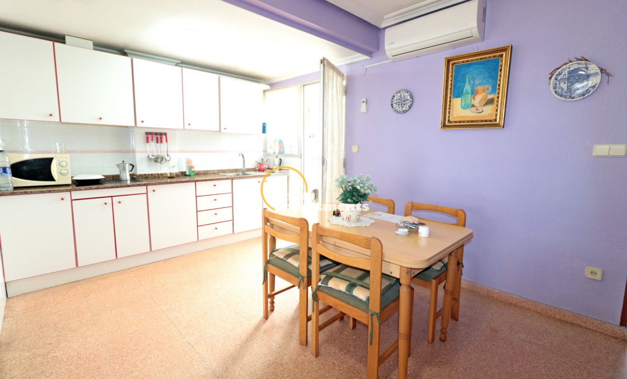Gebrauchtimmobilien - Apartament - Torrevieja