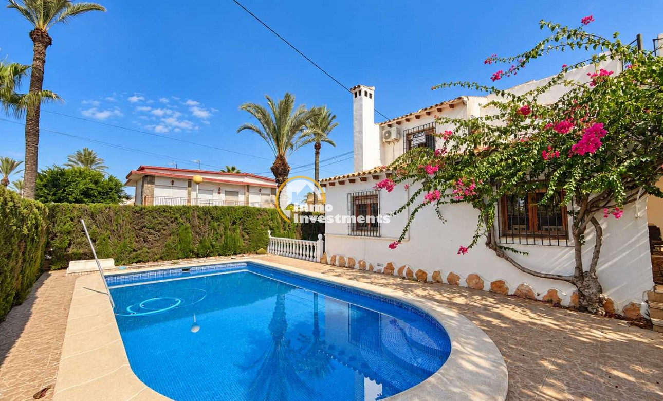 Till salu - Villa - Cabo Roig - Beachside