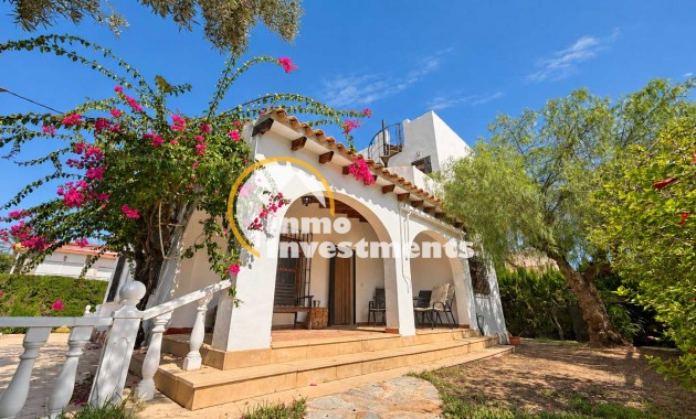 Till salu - Villa - Cabo Roig - Beachside