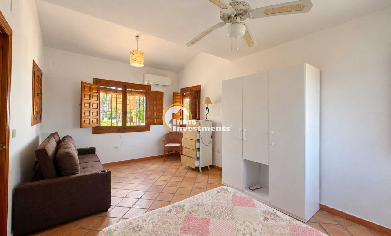 Till salu - Villa - Cabo Roig - Beachside