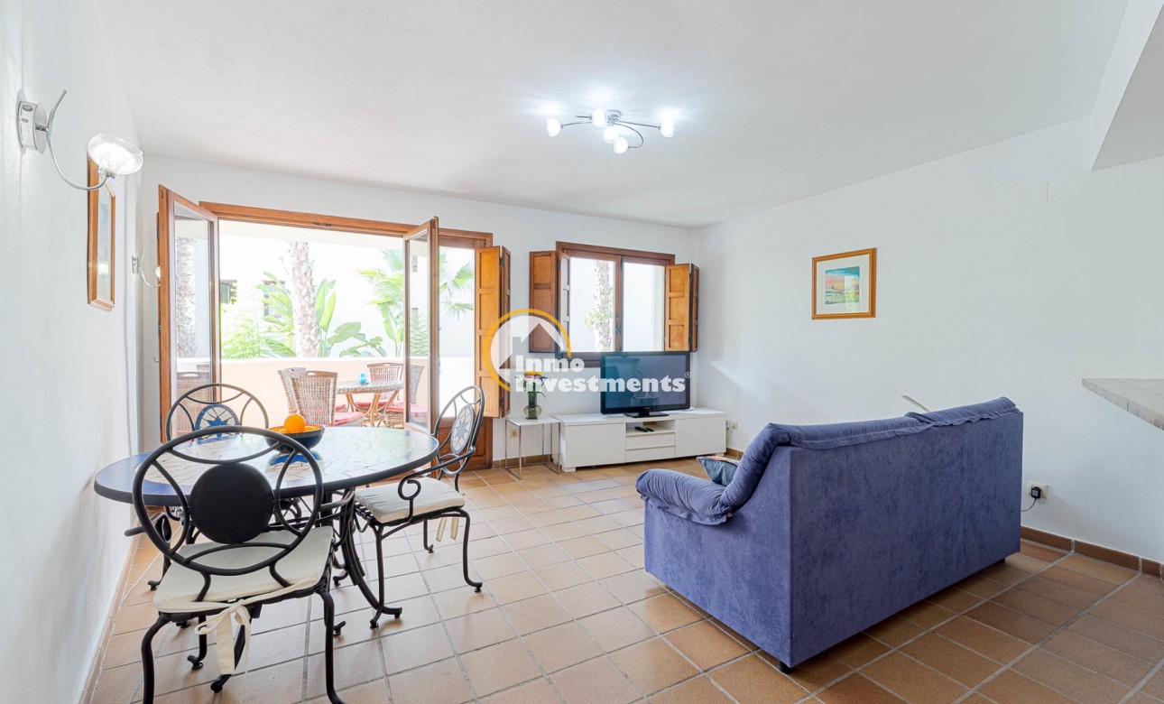 Gebrauchtimmobilien - Apartament - Punta Prima - Strandseite