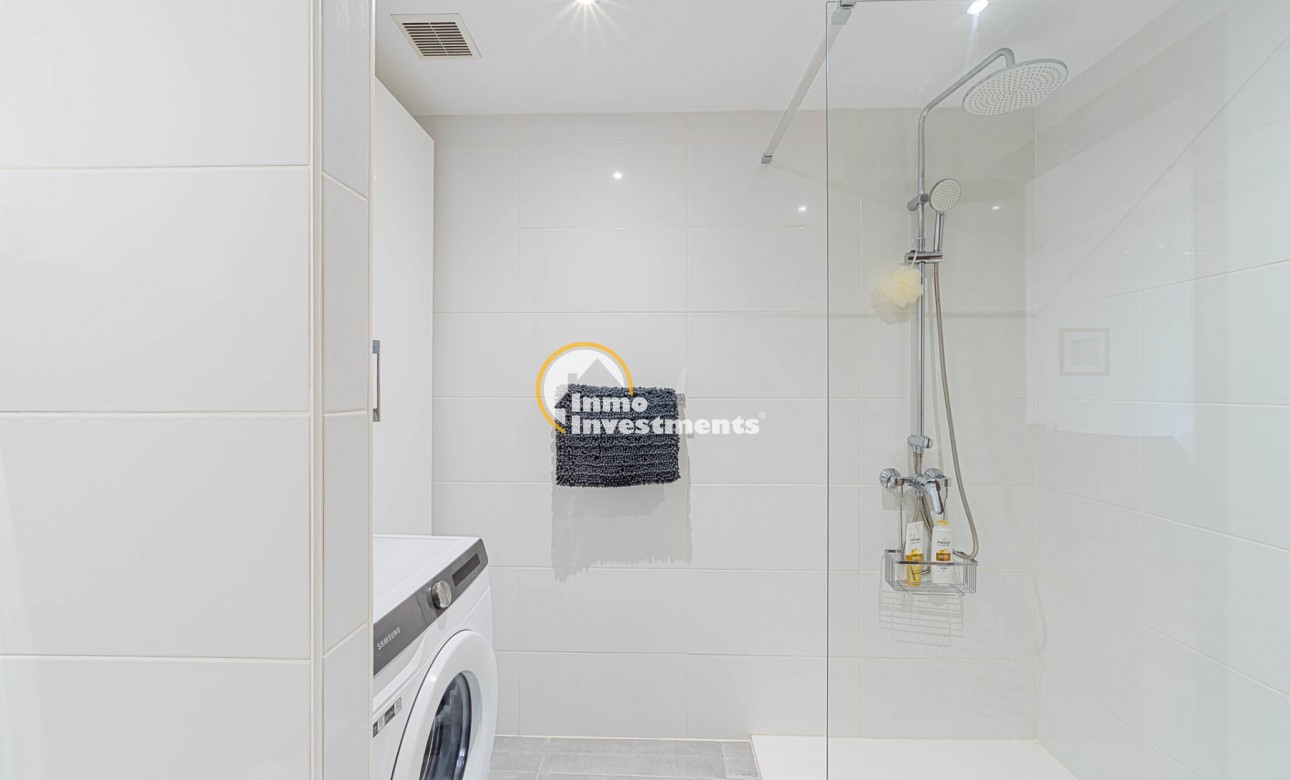 Gebrauchtimmobilien - Apartament - Punta Prima - Strandseite