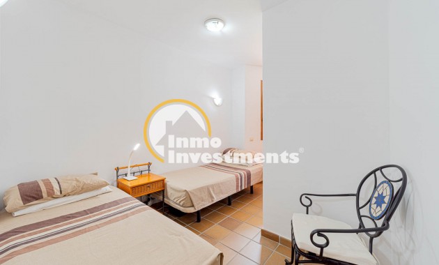 Gebrauchtimmobilien - Apartament - Punta Prima - Strandseite