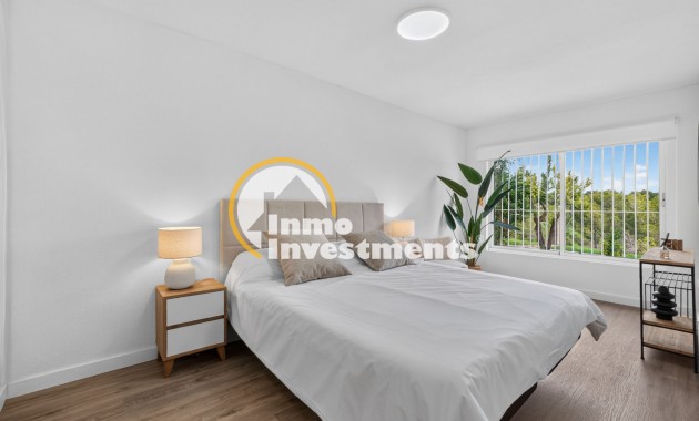 Resale - Apartment - Villamartin - Rioja