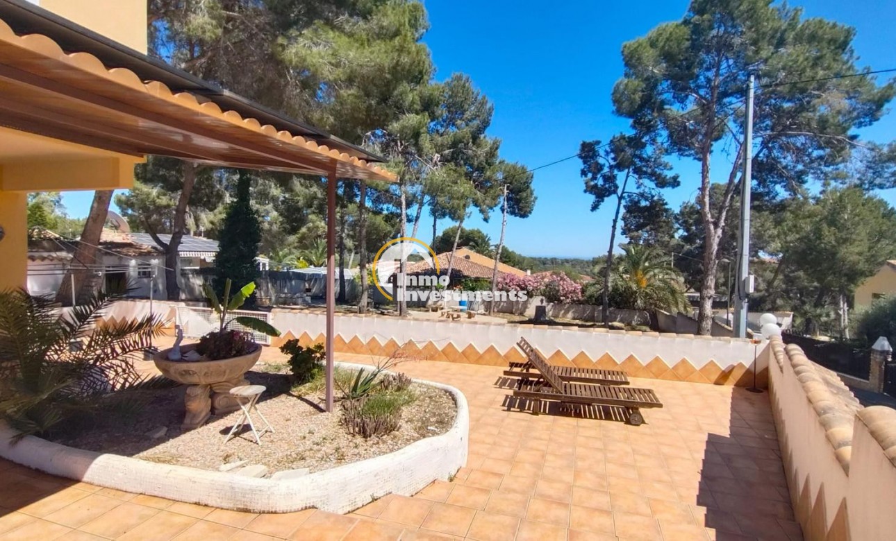 Resale - Villa - Pinar de Campoverde