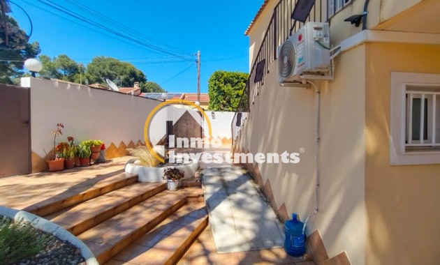 Resale - Villa - Pinar de Campoverde