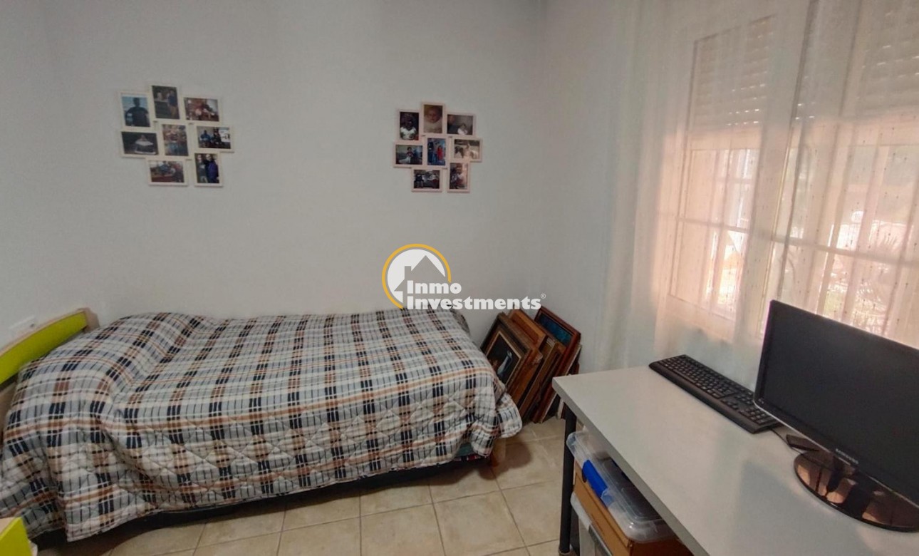 Resale - Villa - Pinar de Campoverde