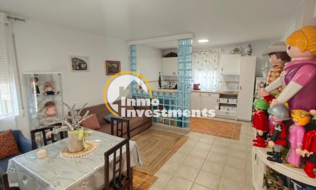 Resale - Villa - Pinar de Campoverde