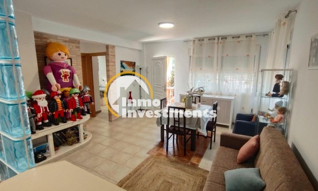 Resale - Villa - Pinar de Campoverde