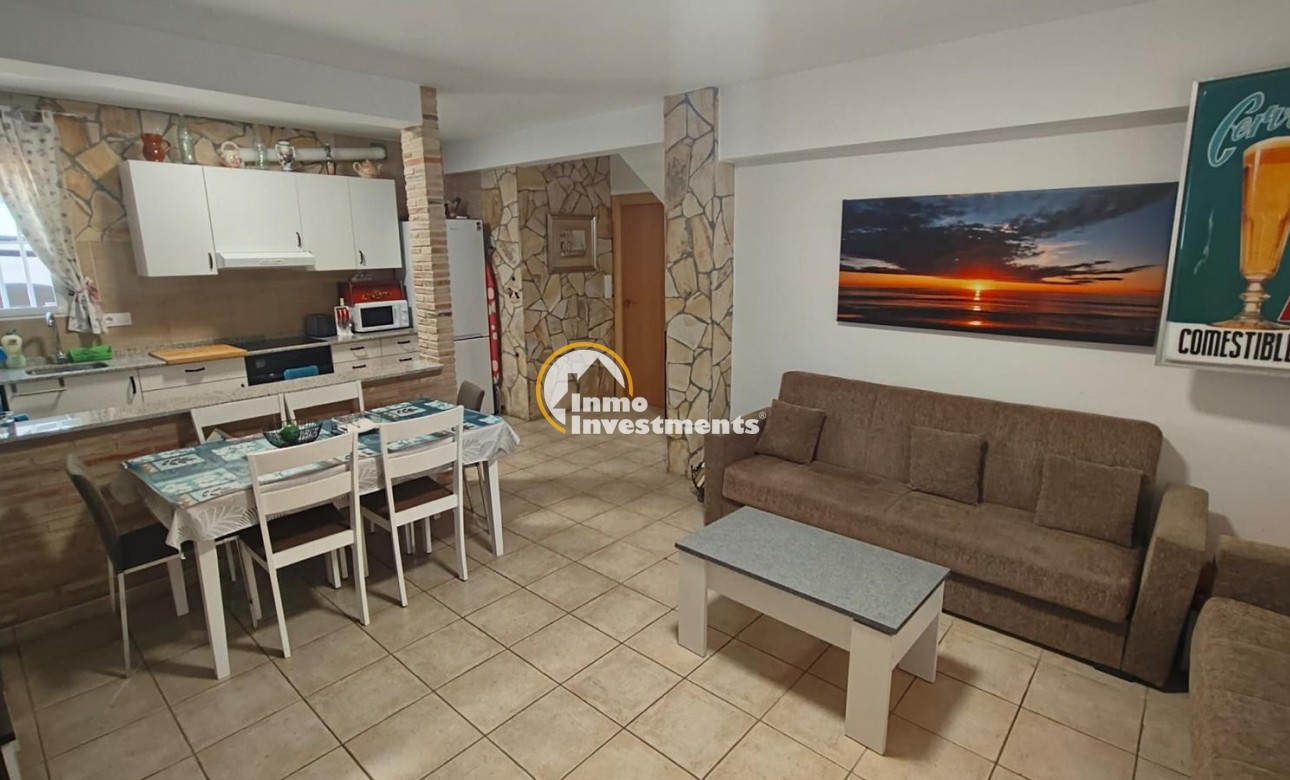 Resale - Villa - Pinar de Campoverde