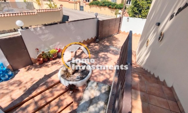 Resale - Villa - Pinar de Campoverde