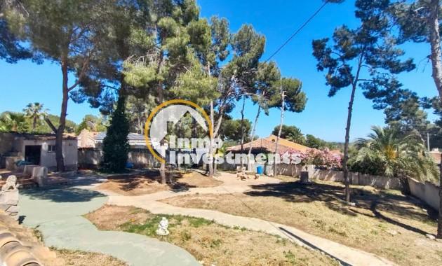 Resale - Villa - Pinar de Campoverde