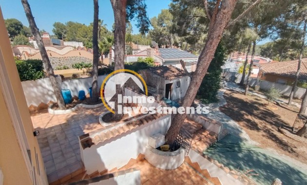 Resale - Villa - Pinar de Campoverde
