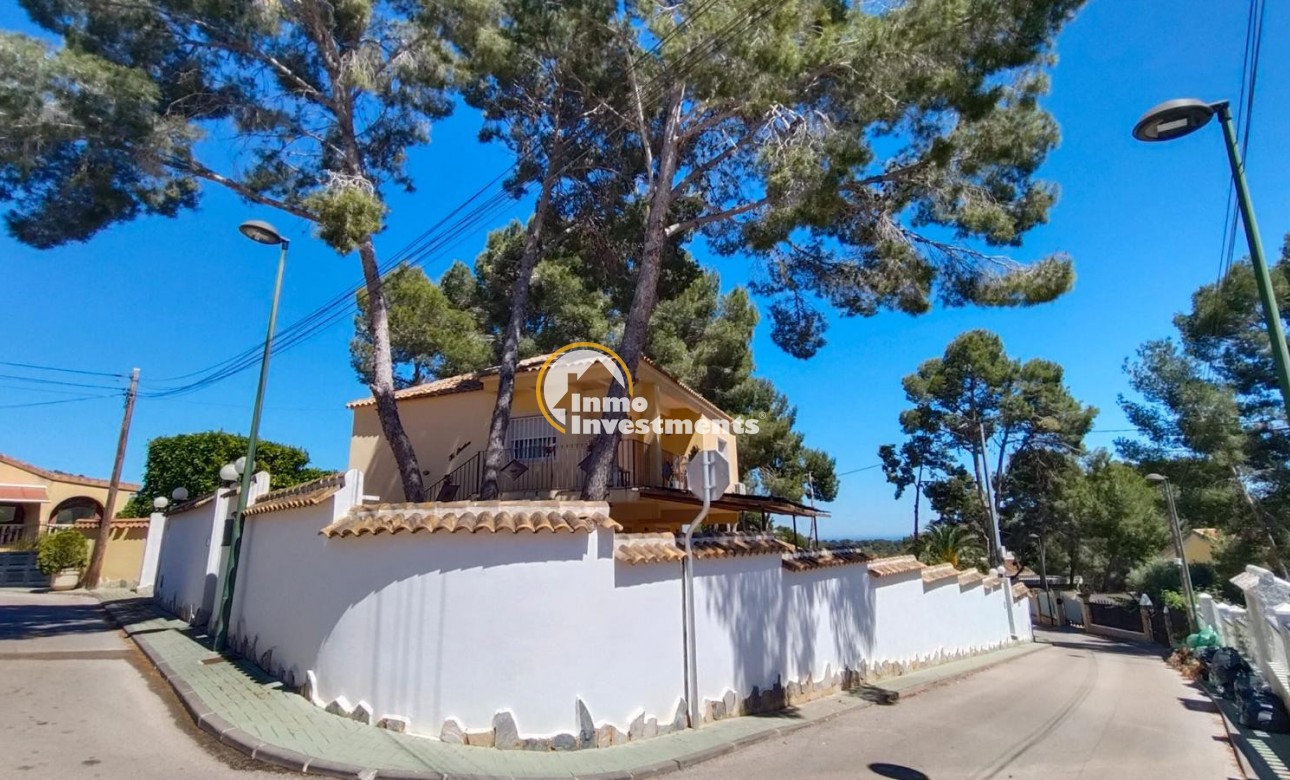 Resale - Villa - Pinar de Campoverde