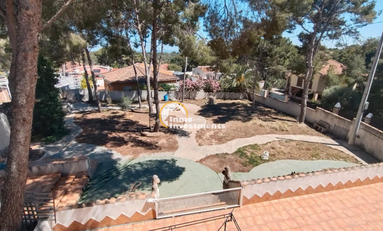 Resale - Villa - Pinar de Campoverde