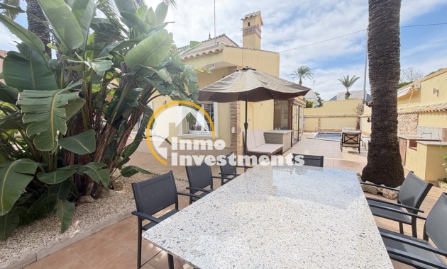 Till salu - Villa - Cabo Roig - Beachside